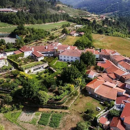 Chalé Casa Do Cimo Da *